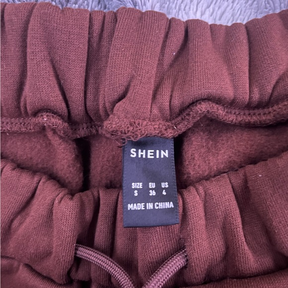 SHEIN- brown butterfly sweatpants - Picture 3 of 3